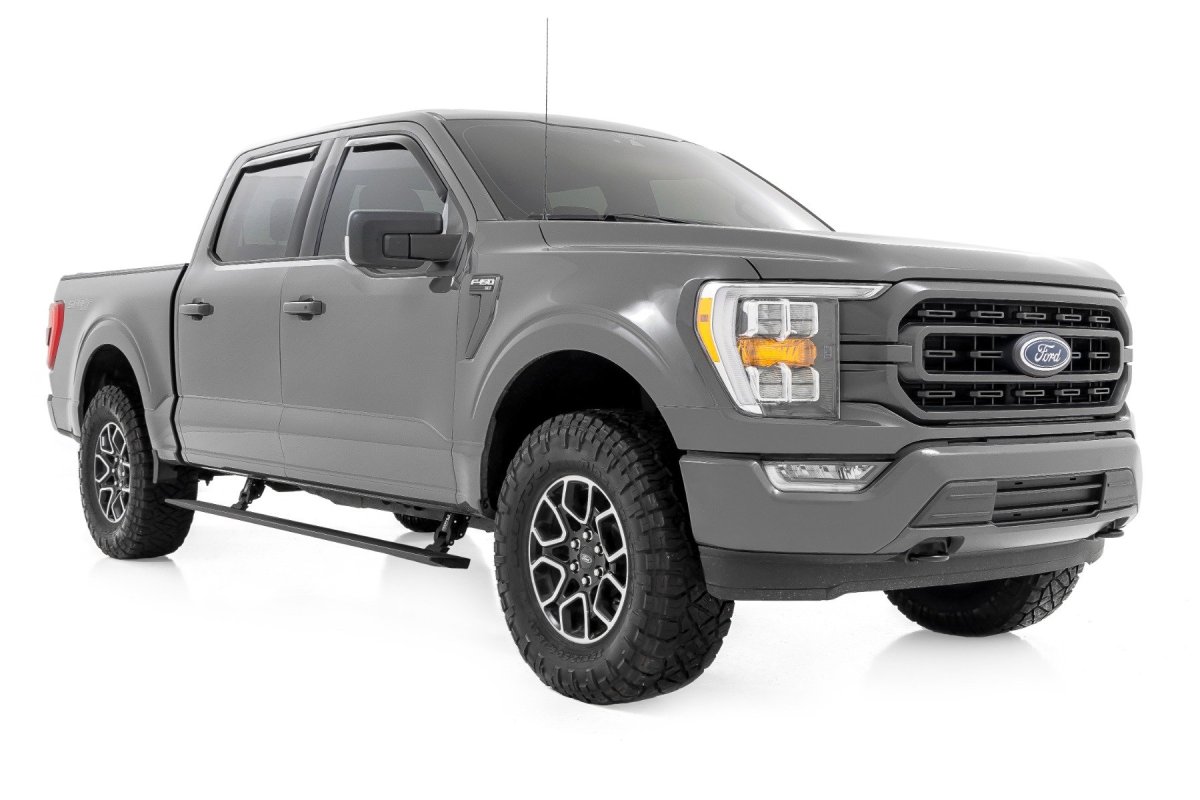 Ford F-250 Super Duty Power Running Boards - Rough Country - Dual Electric Motor - '17-'23